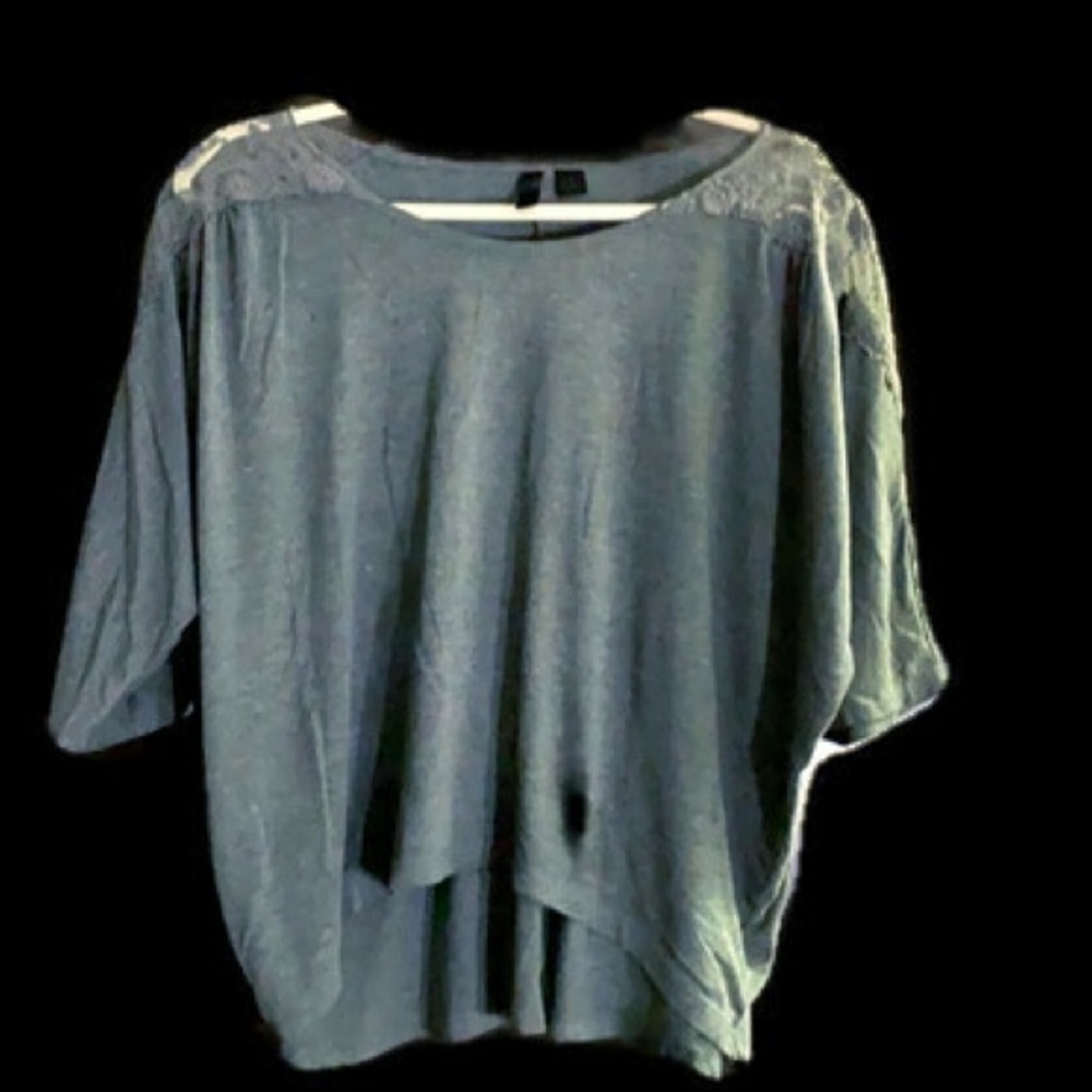 Woman blouse
